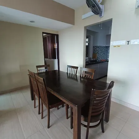 Lovers Island Homestay Batu Ferringhi Exterior photo