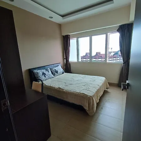 Lovers Island Homestay Batu Ferringhi Exterior photo